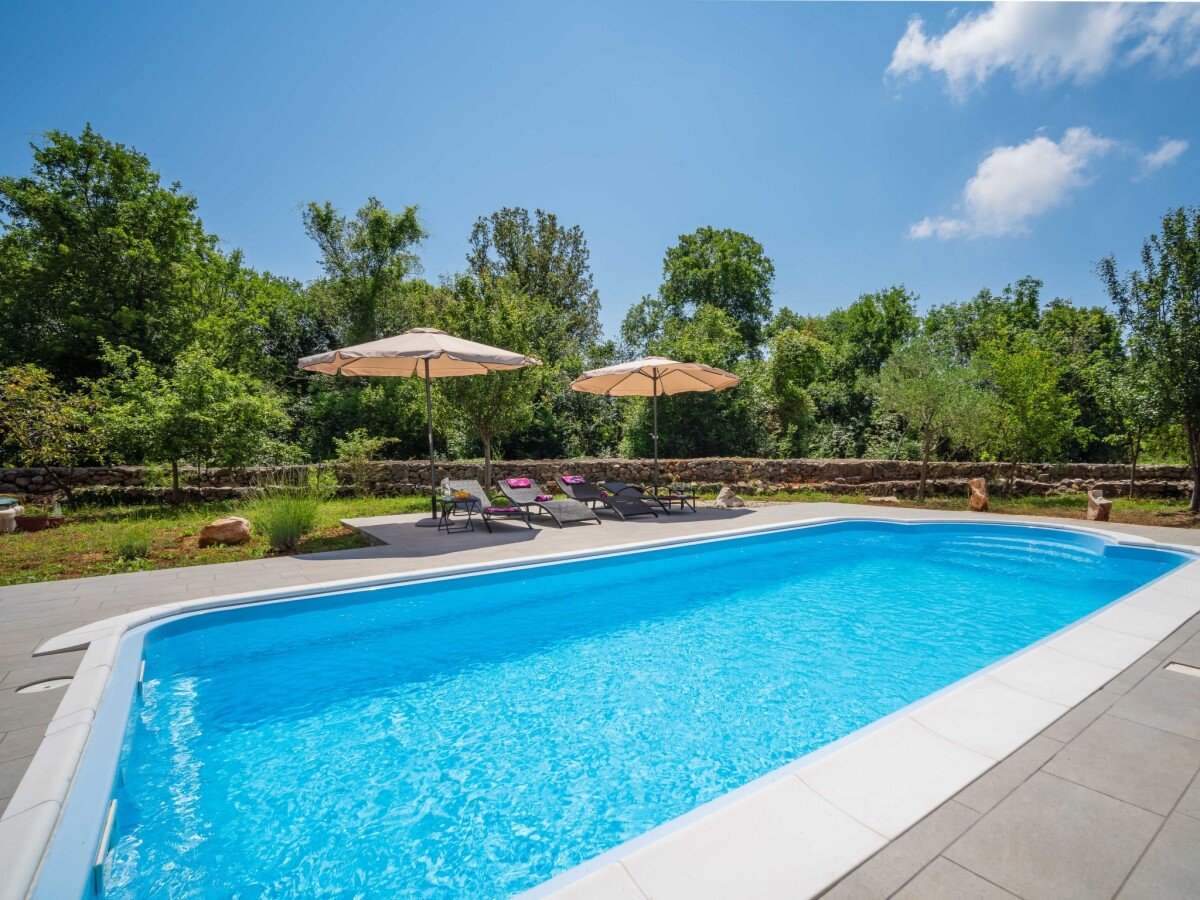 Casa 4 camere, con piscina