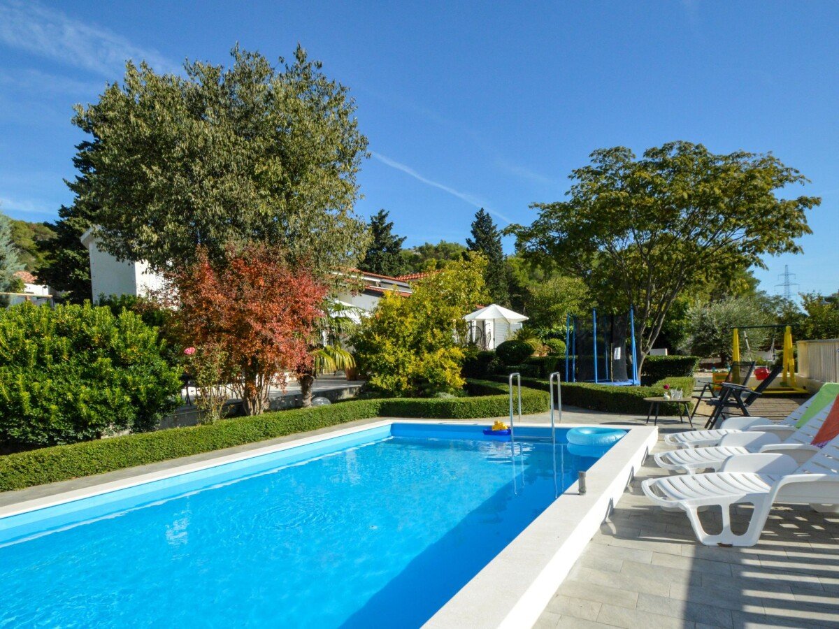 Ferienhaus 4 Schlafzimmer, mit Pool