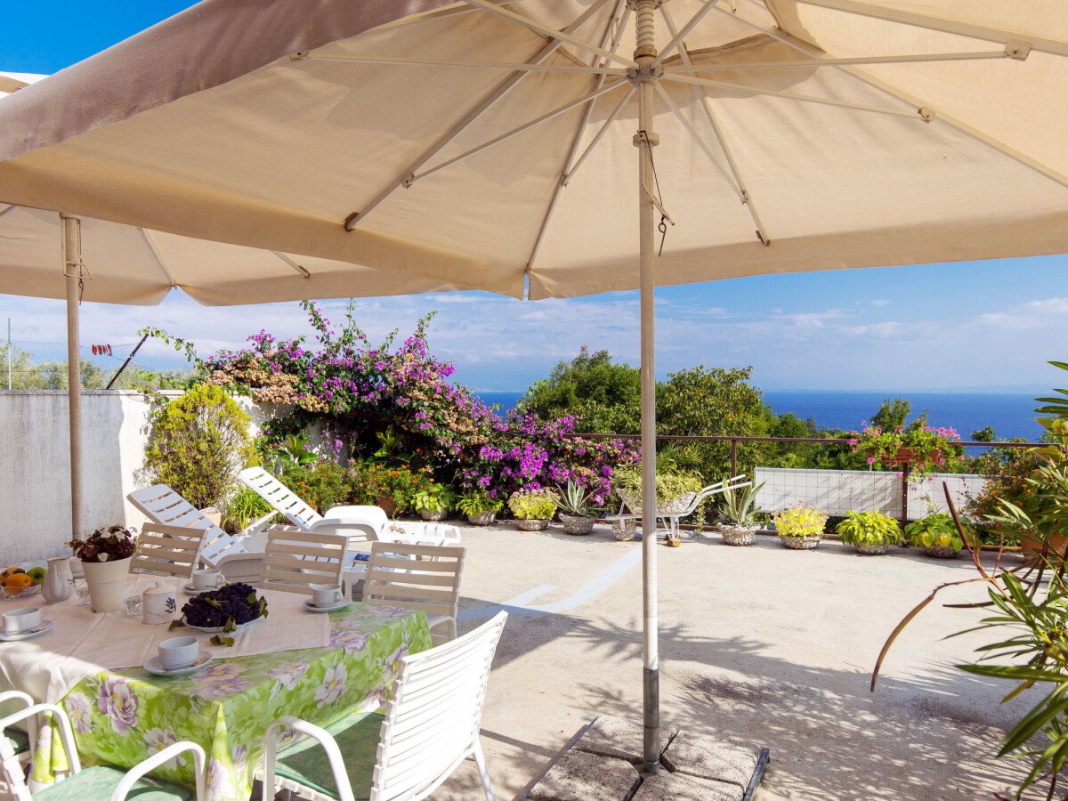 Appartamento 2 camere, con vista mare