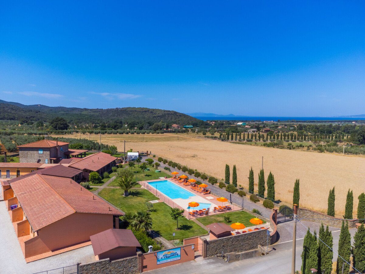 Casa 2 camere, con piscina