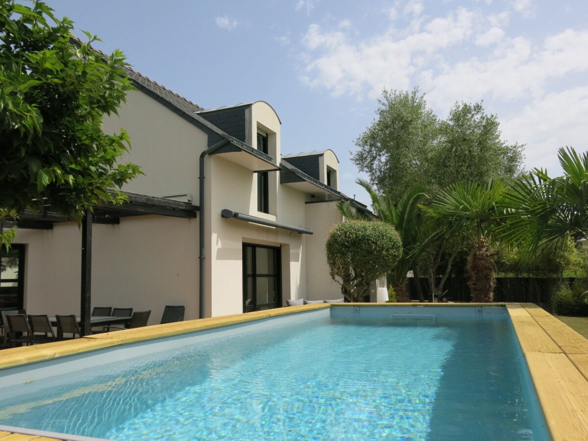 Maison de campagne confortable, 4 chambres, avec piscine