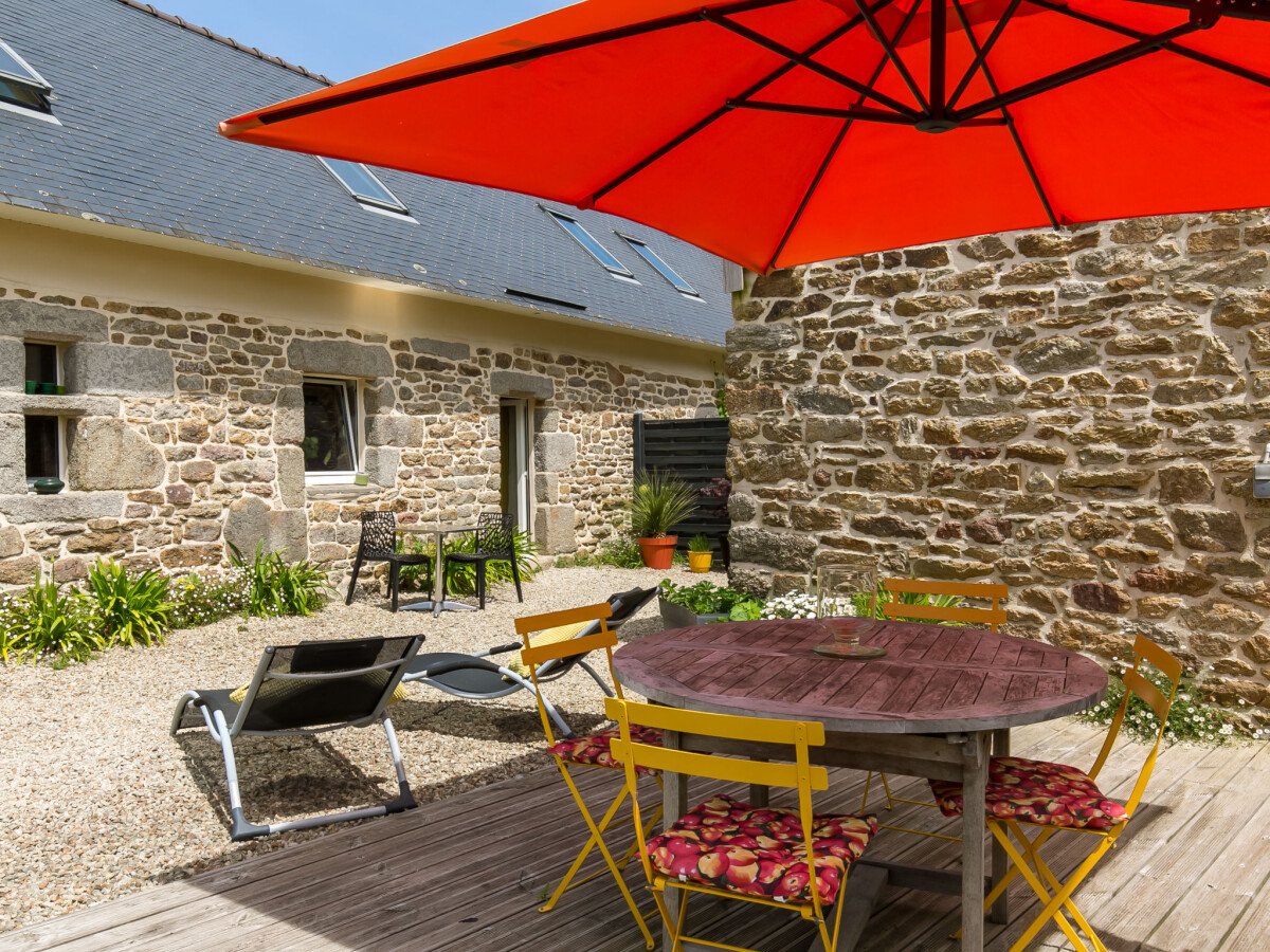 Maison de campagne moderne, 2 chambres, avec jardin