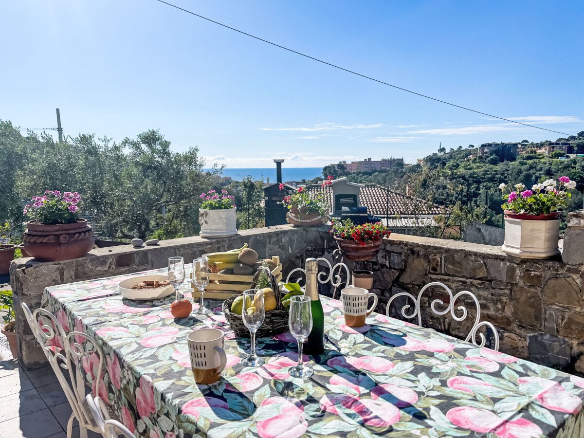 Appartamento 2 camere, con vista mare