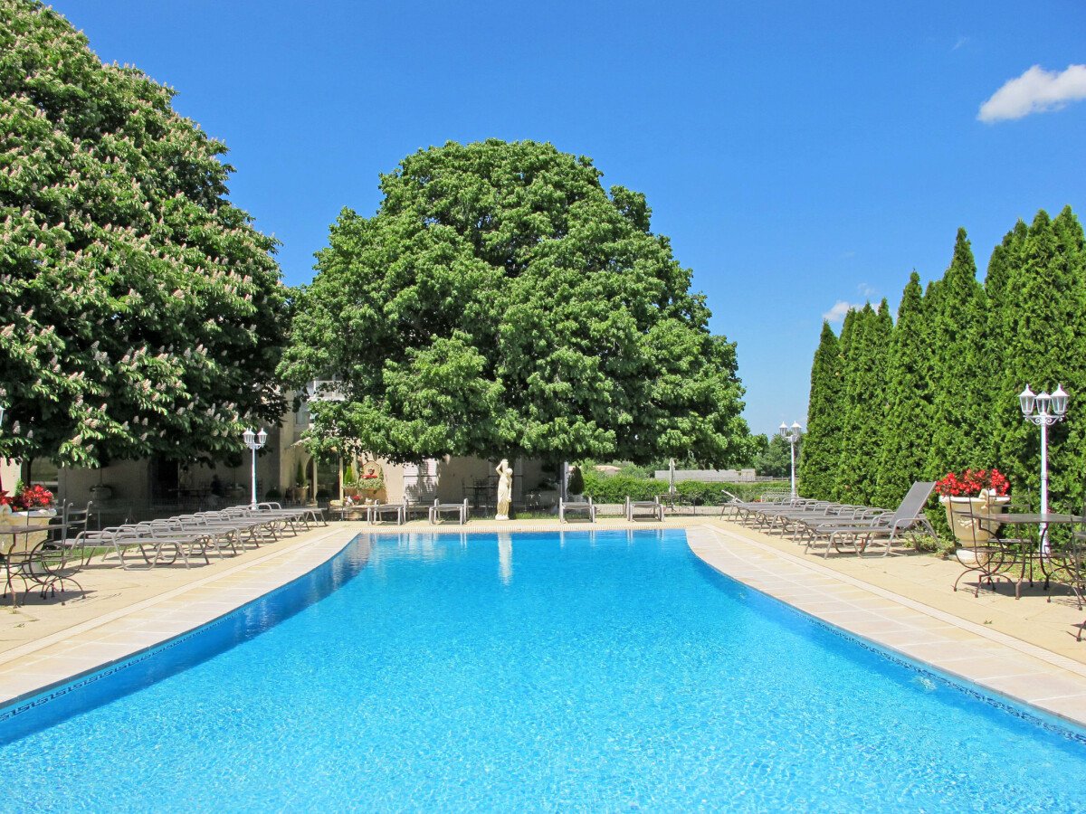 Maison de campagne cozy, 2 chambres, avec piscine