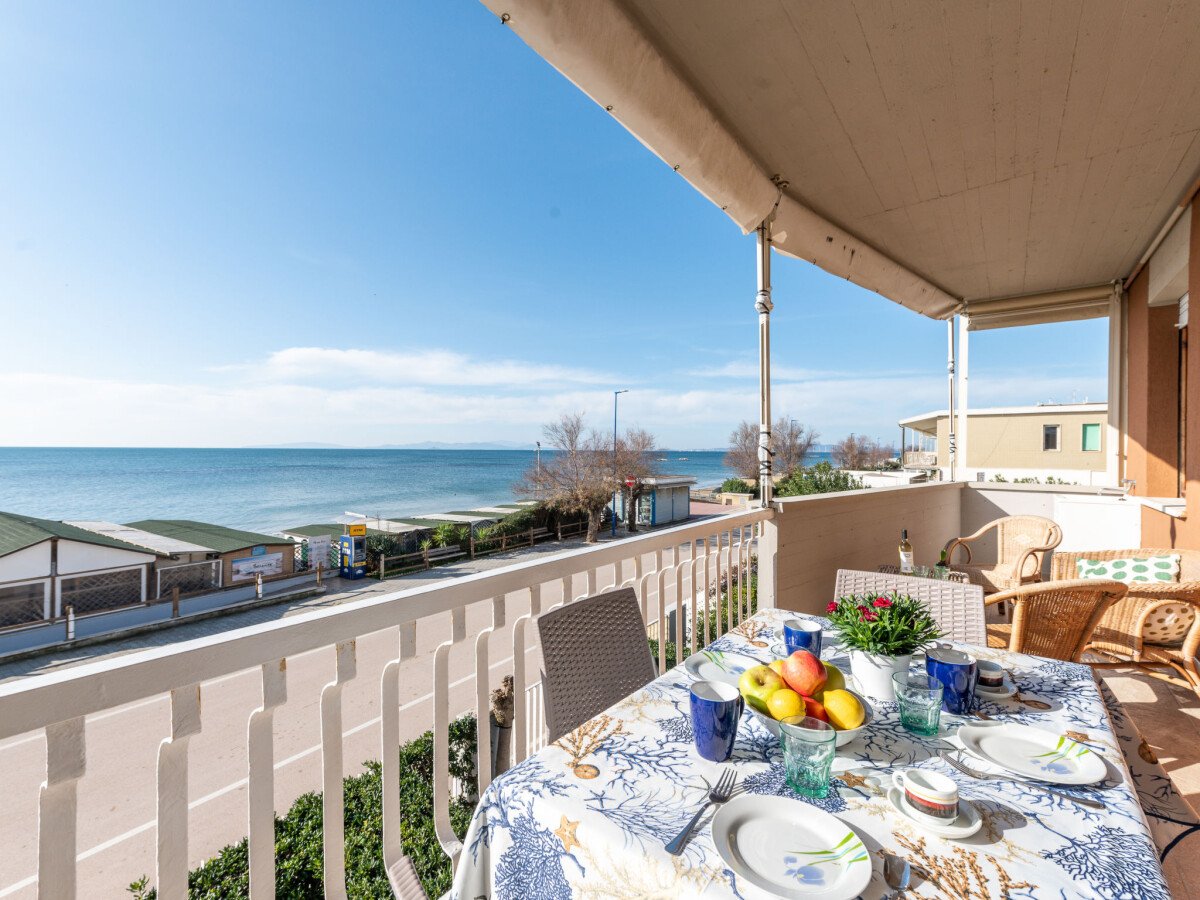 Appartamento 2 camere, con vista mare