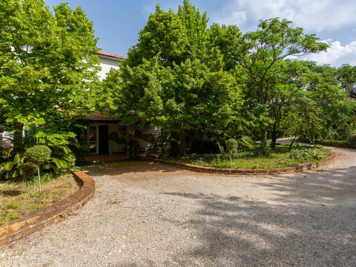 Casa 4 camere, con piscina