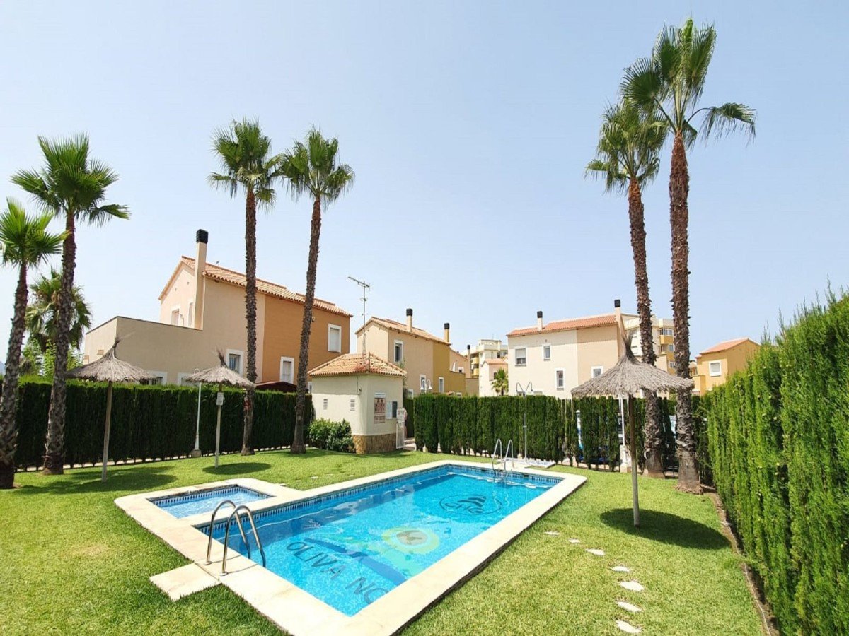 Casa 3 habitaciones, con piscina