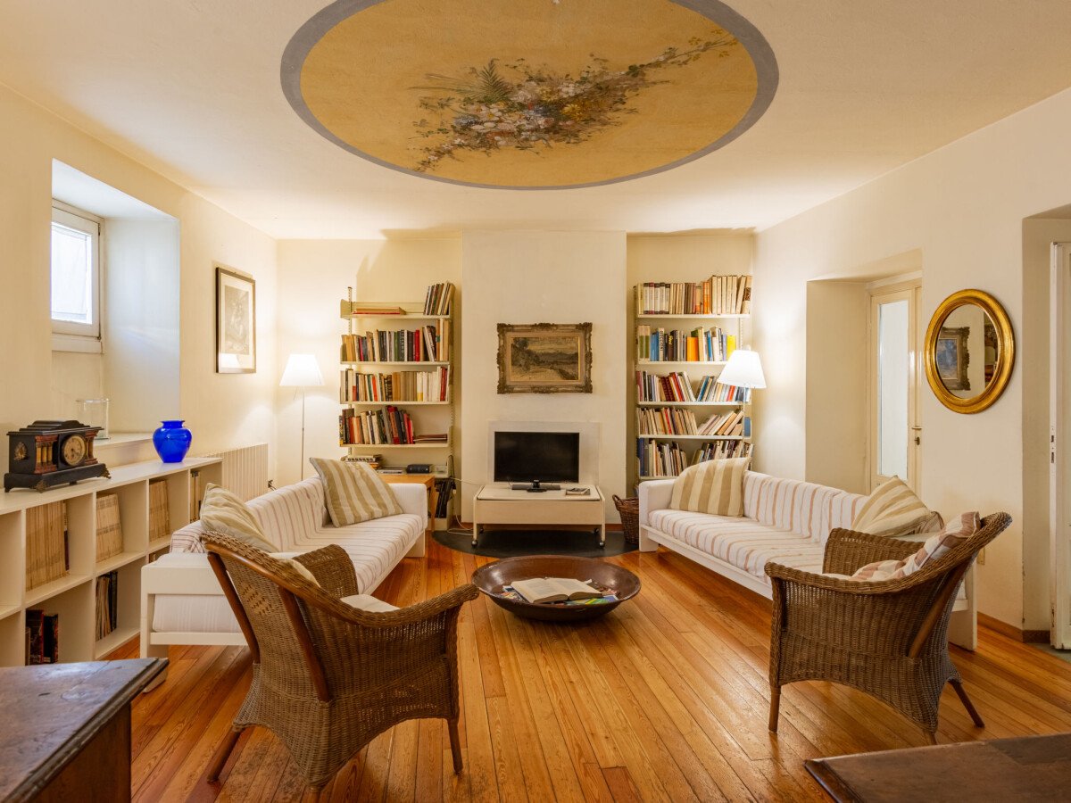 Casa 3 camere, con giardino