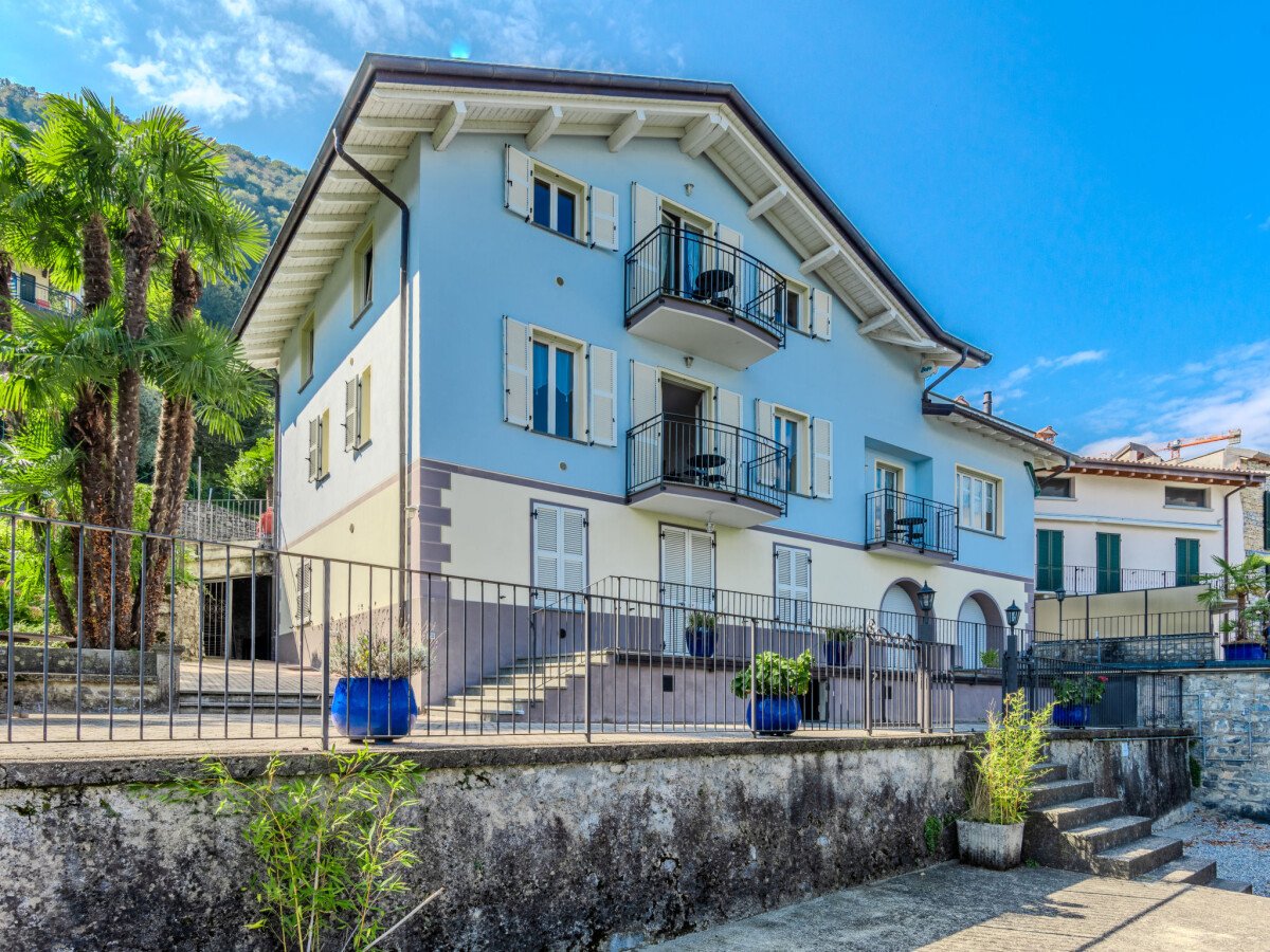 Appartamento 1 camera, con giardino