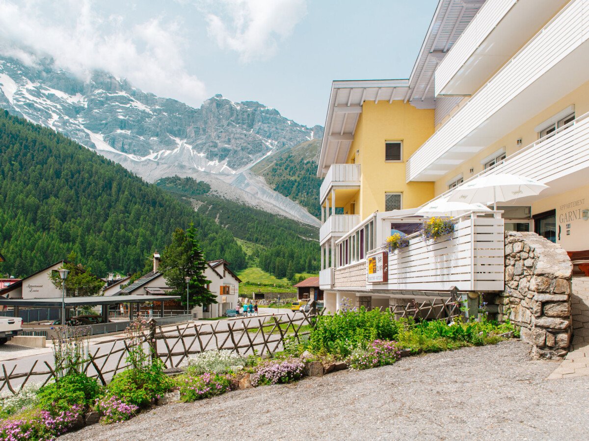 Appartamento 1 camera, con giardino