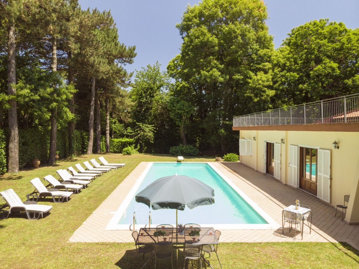 Maison de campagne confortable, 7 chambres, avec piscine