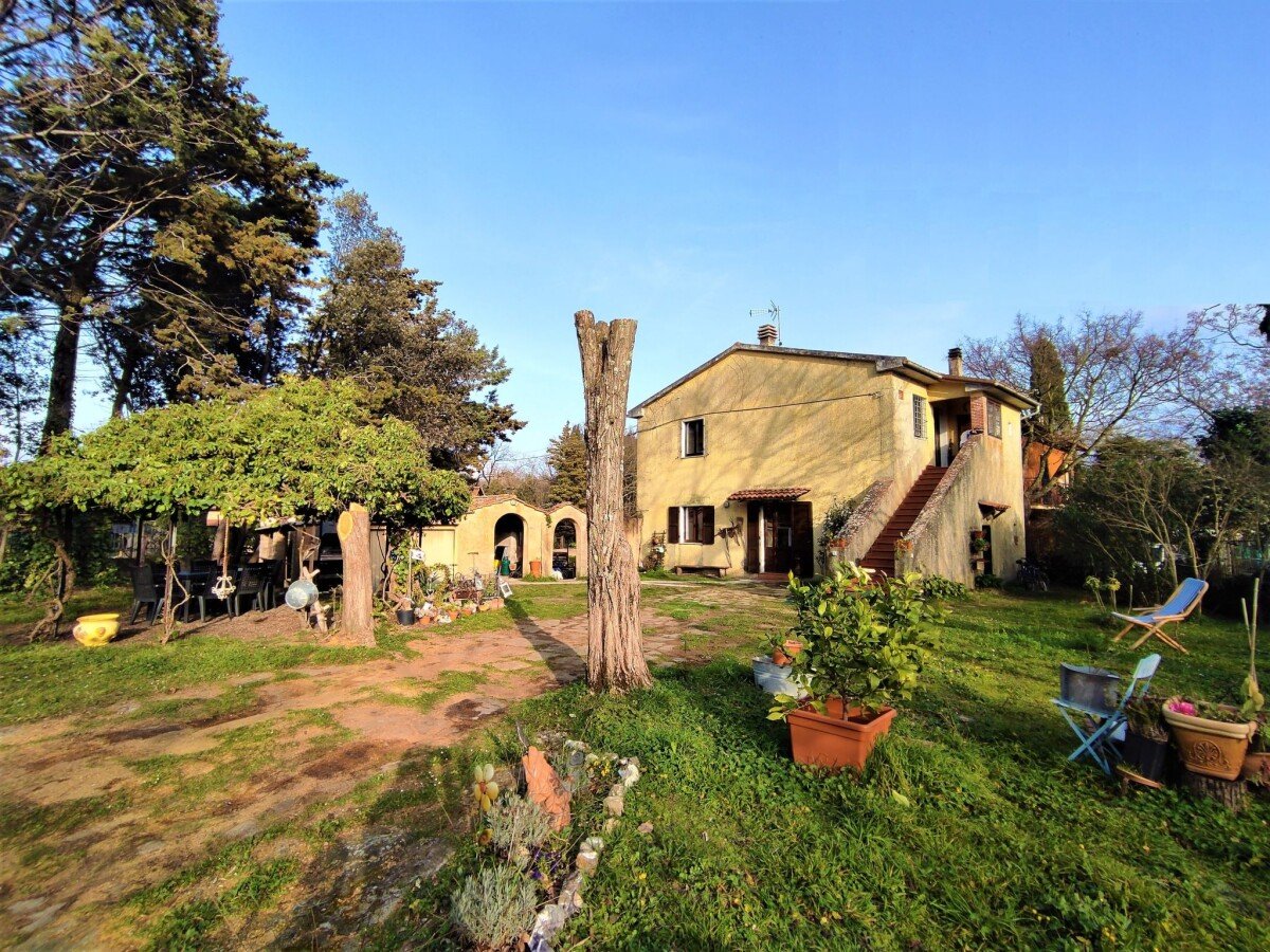 Appartamento 2 camere, con giardino