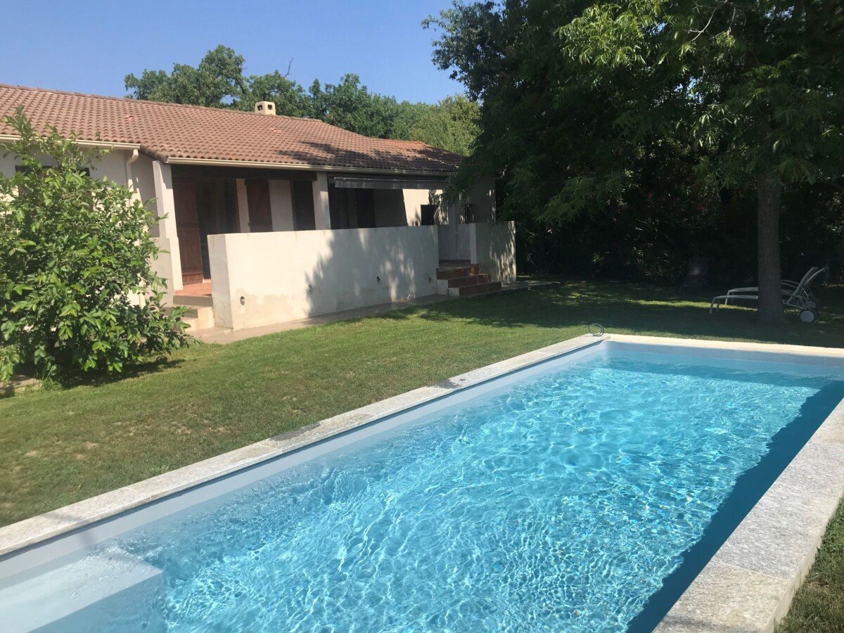 Maison de campagne confortable, 4 chambres, avec piscine