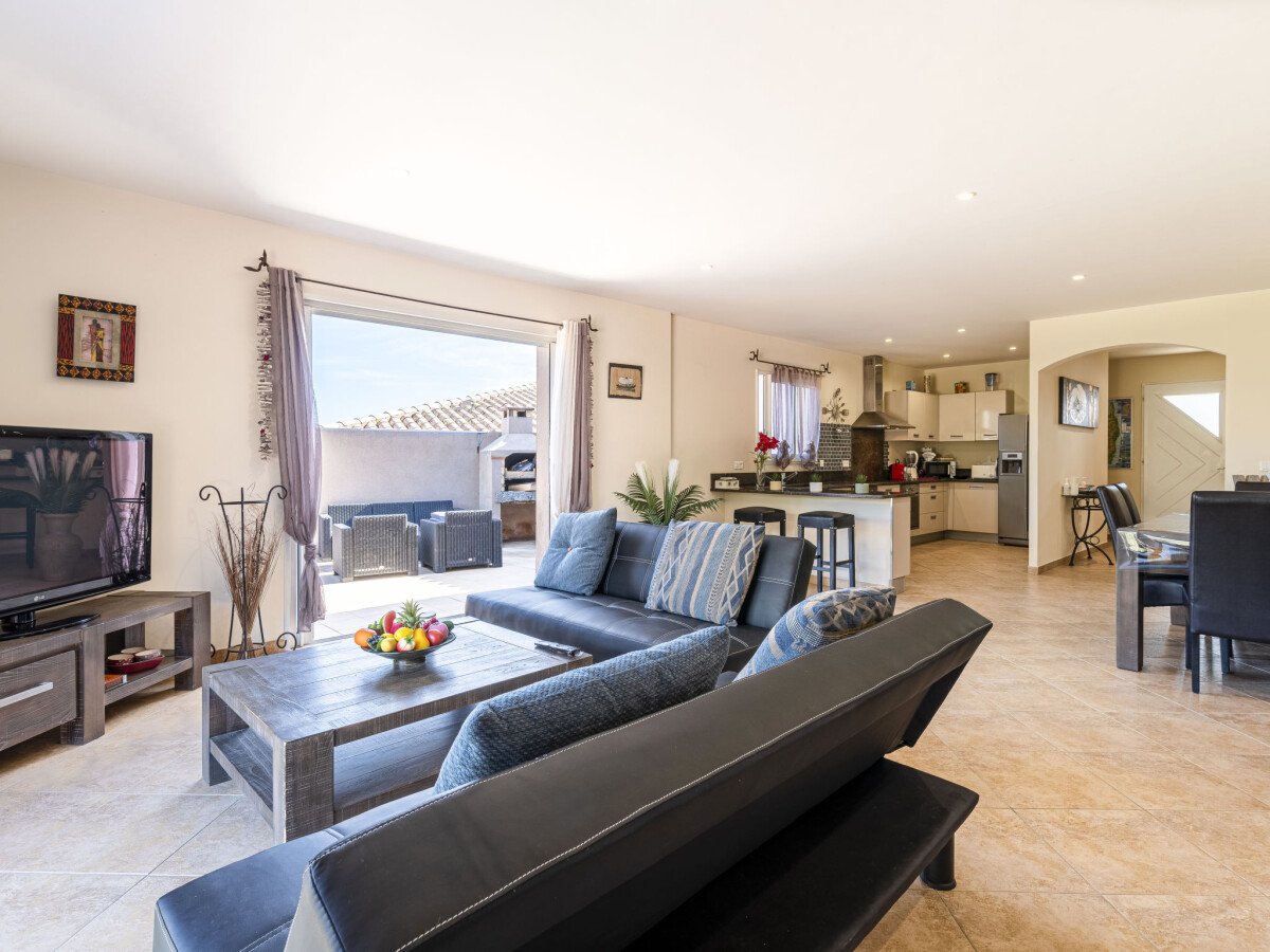 Appartamento 3 camere, con giardino