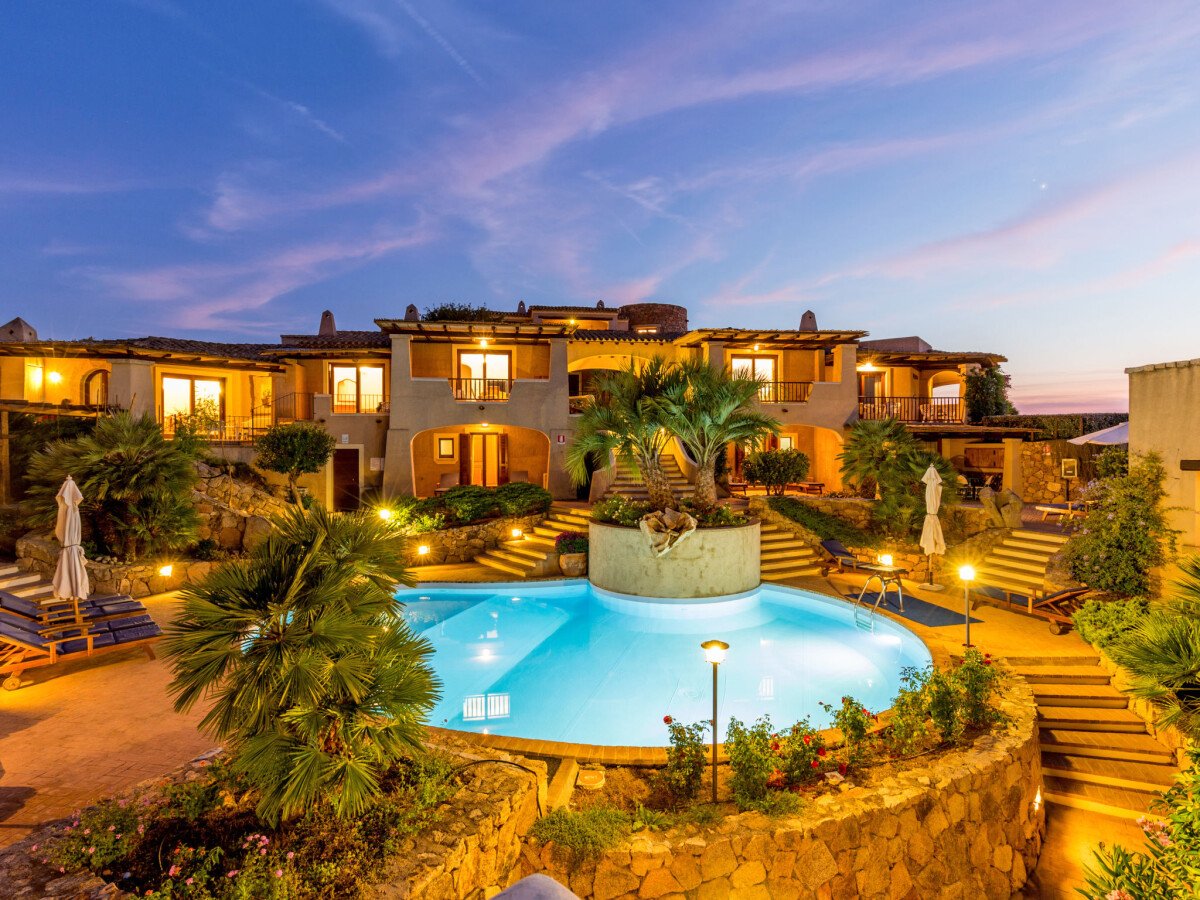 Residence 1 camera, con piscina