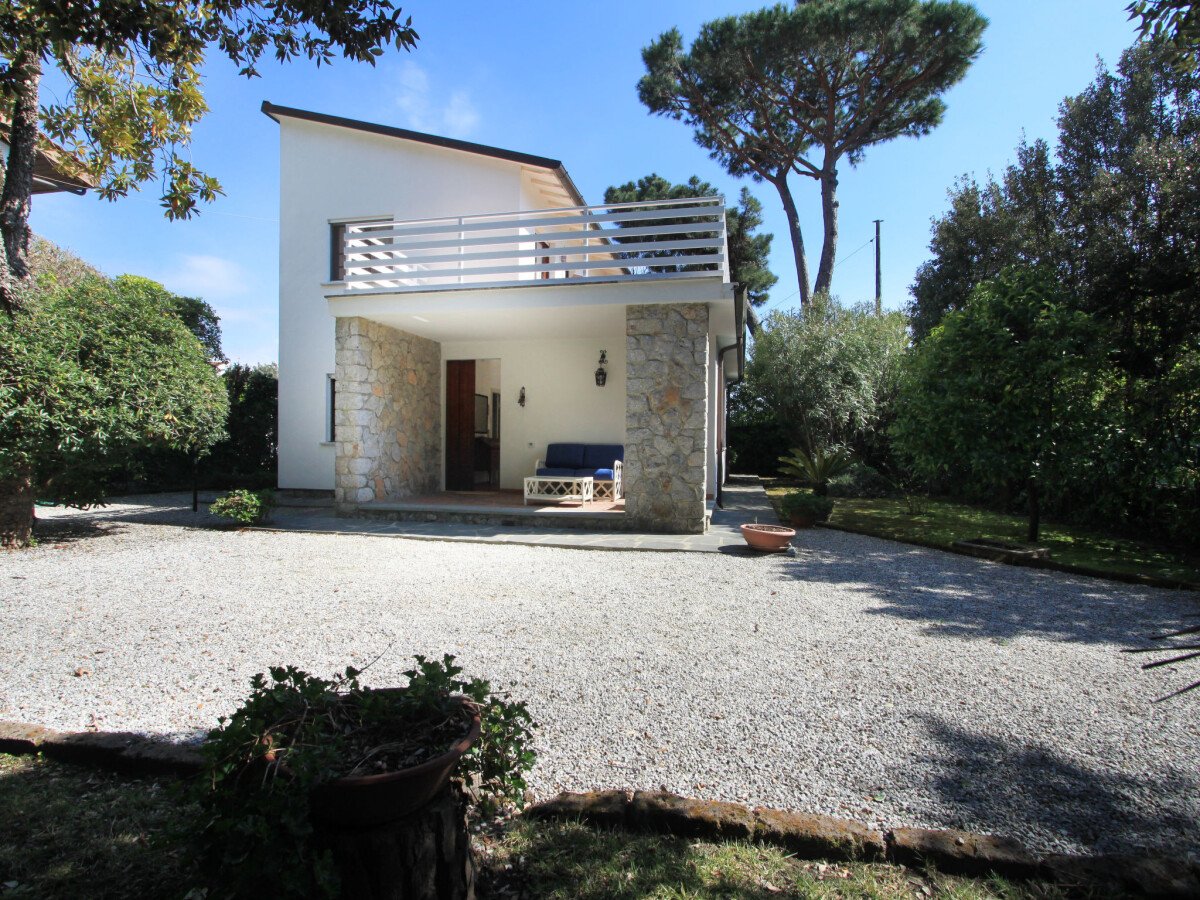 Villa 5 camere, con giardino