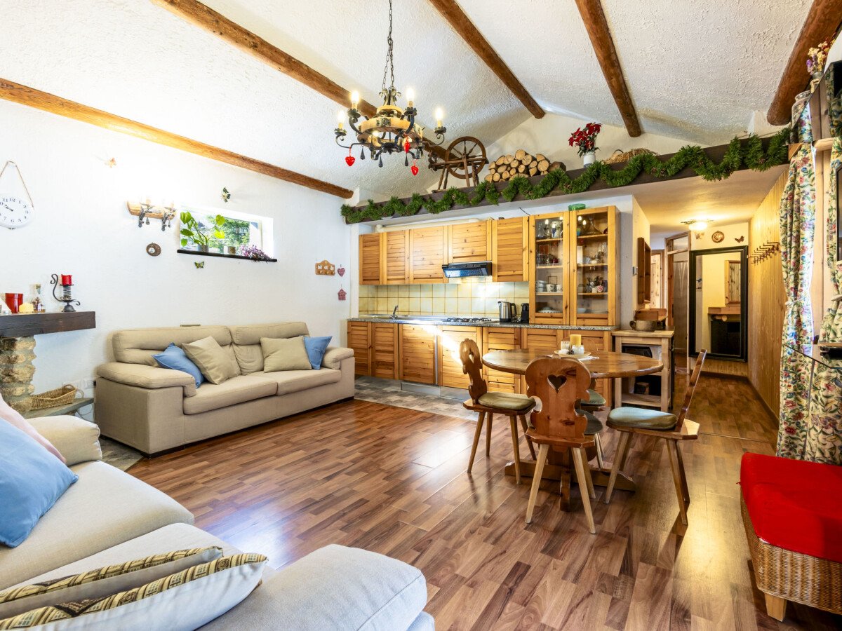 Appartamento 2 camere, con giardino