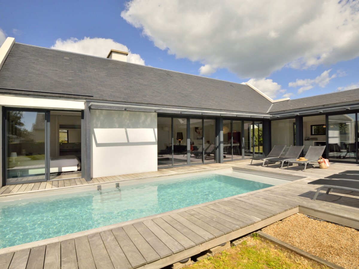 Maison de campagne moderne, 3 chambres, avec piscine