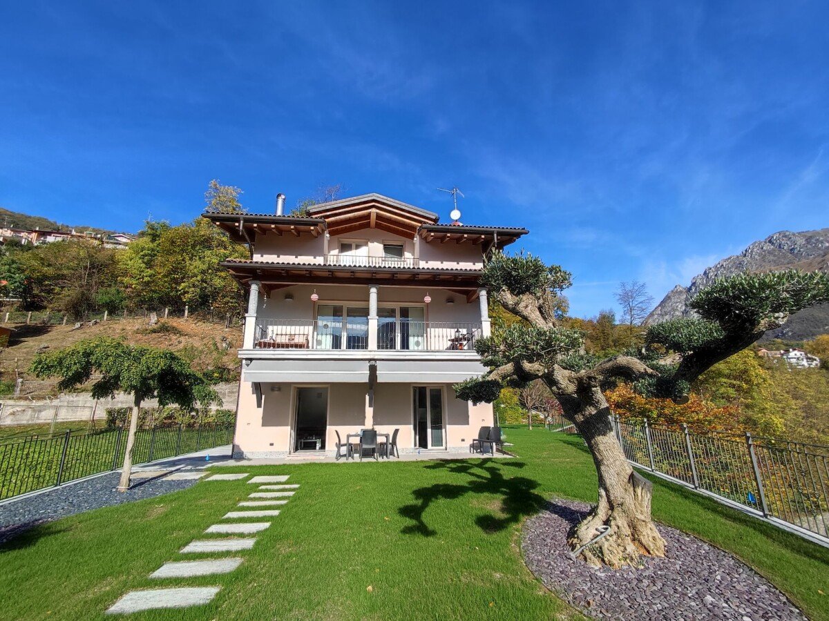 Appartamento 3 camere, con giardino