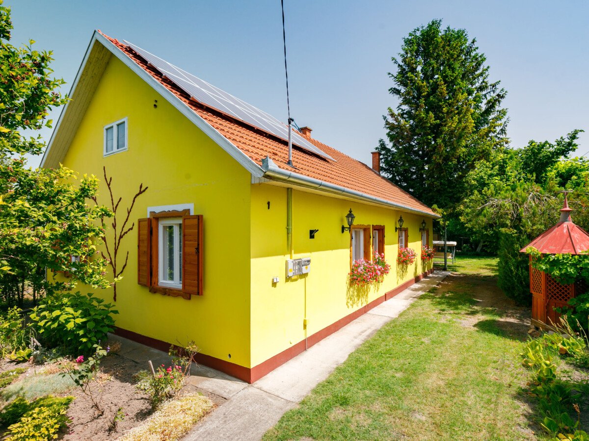 Ferienhaus 3 Schlafzimmer, mit Garten