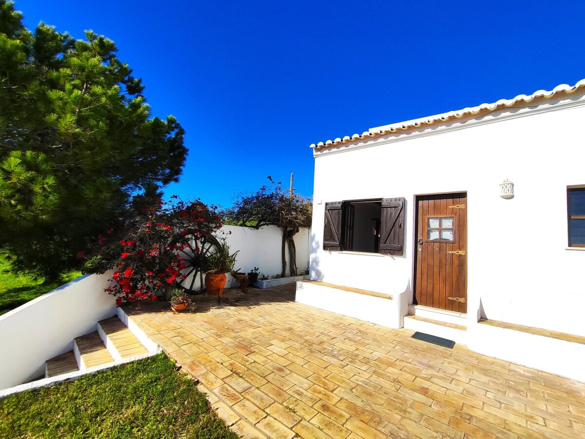 Appartement 2 chambres, avec jardin