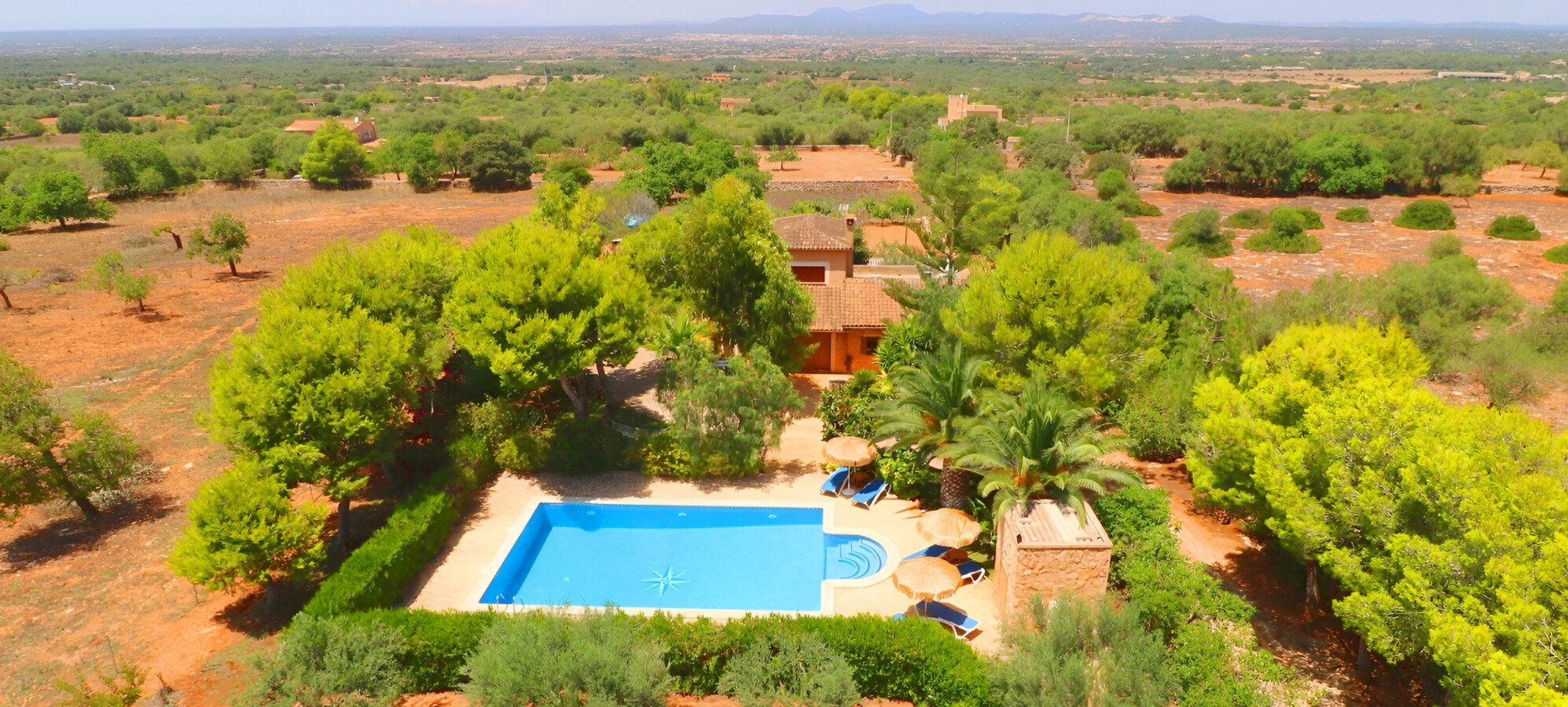 Château authentique, 3 chambres, avec jardin