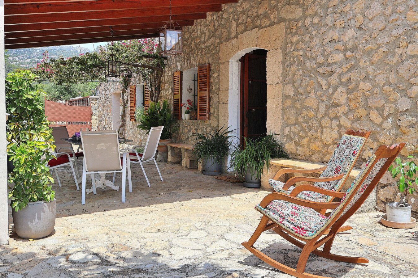 Villa 2 habitaciones, con jardín