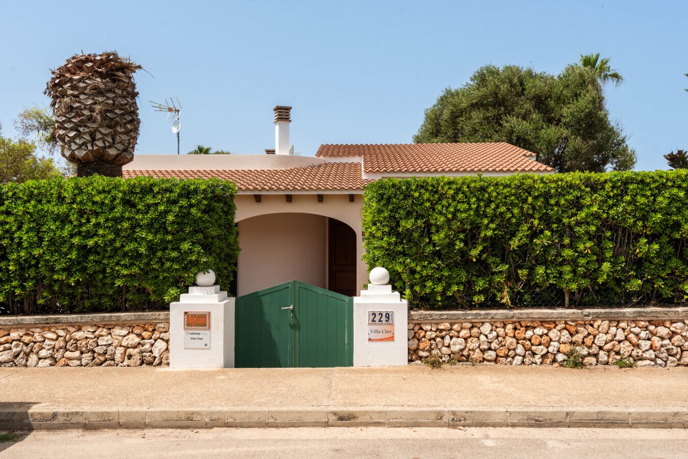 Villa 3 habitaciones, con jardín