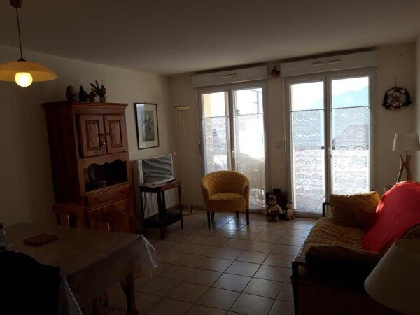 Appartement tout confort, 2 chambres, avec jardin