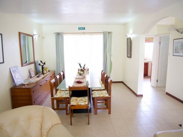Appartement confortable, 3 chambres, avec vue sur mer