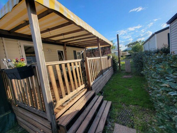 Mobil home cozy, 3 chambres, avec piscine