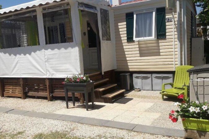 Mobil home 4 voyageurs, avec jardin