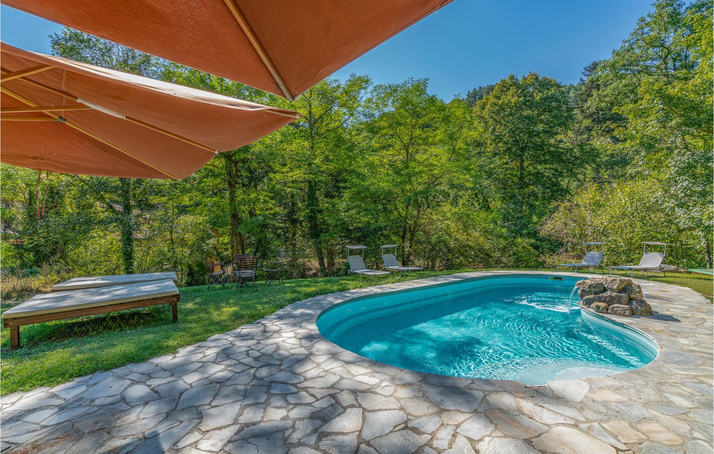 Casa 6 camere, con piscina