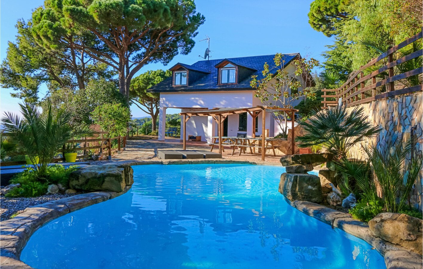 Casa 5 habitaciones, con vista al mar