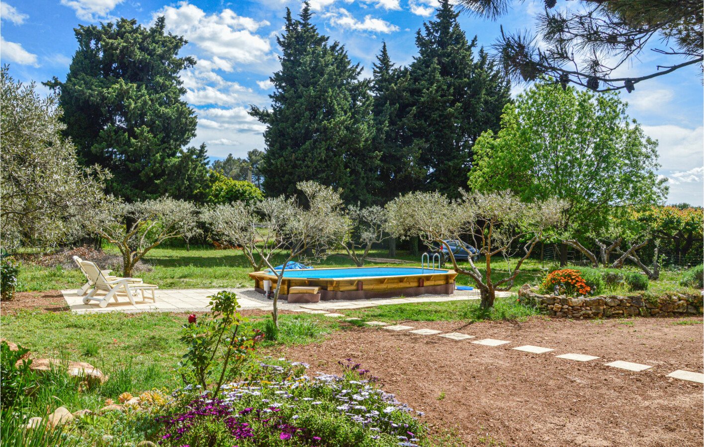 Maison de campagne traditionnelle, 2 chambres, avec piscine