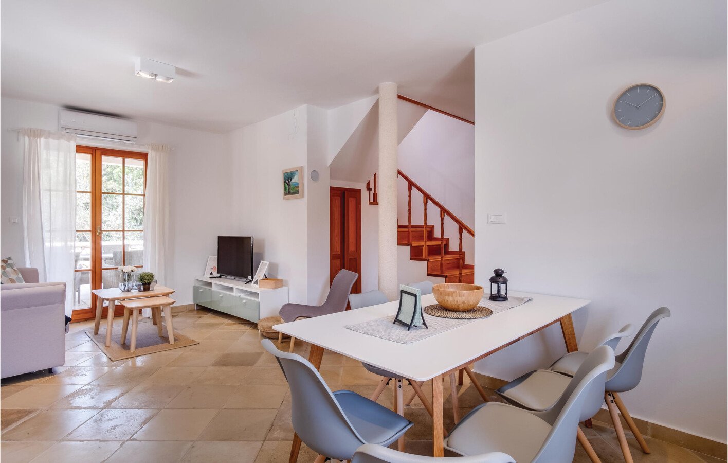 Casa 3 camere, con vista mare