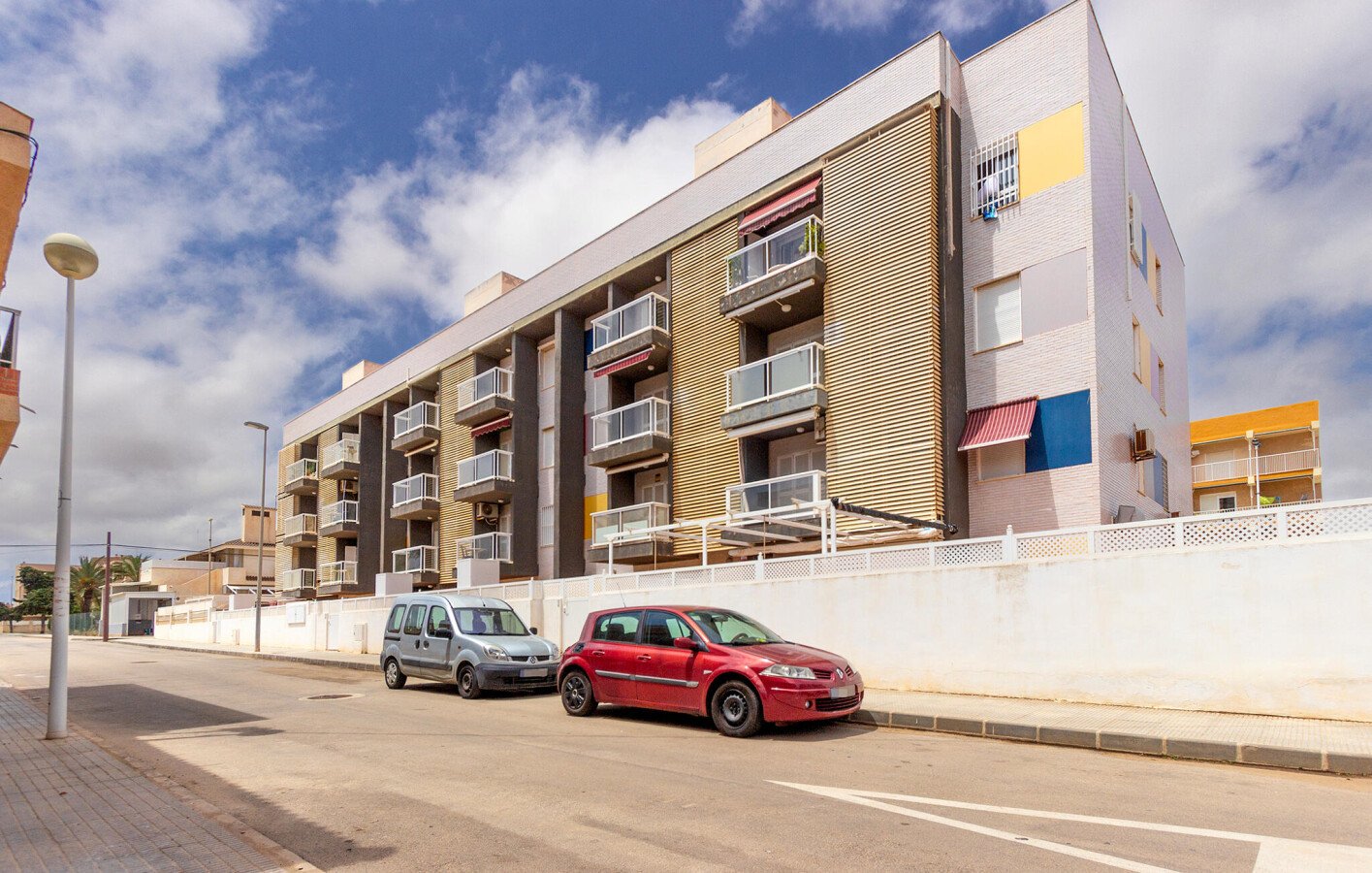 Appartement confortable, 2 chambres, avec vue sur mer
