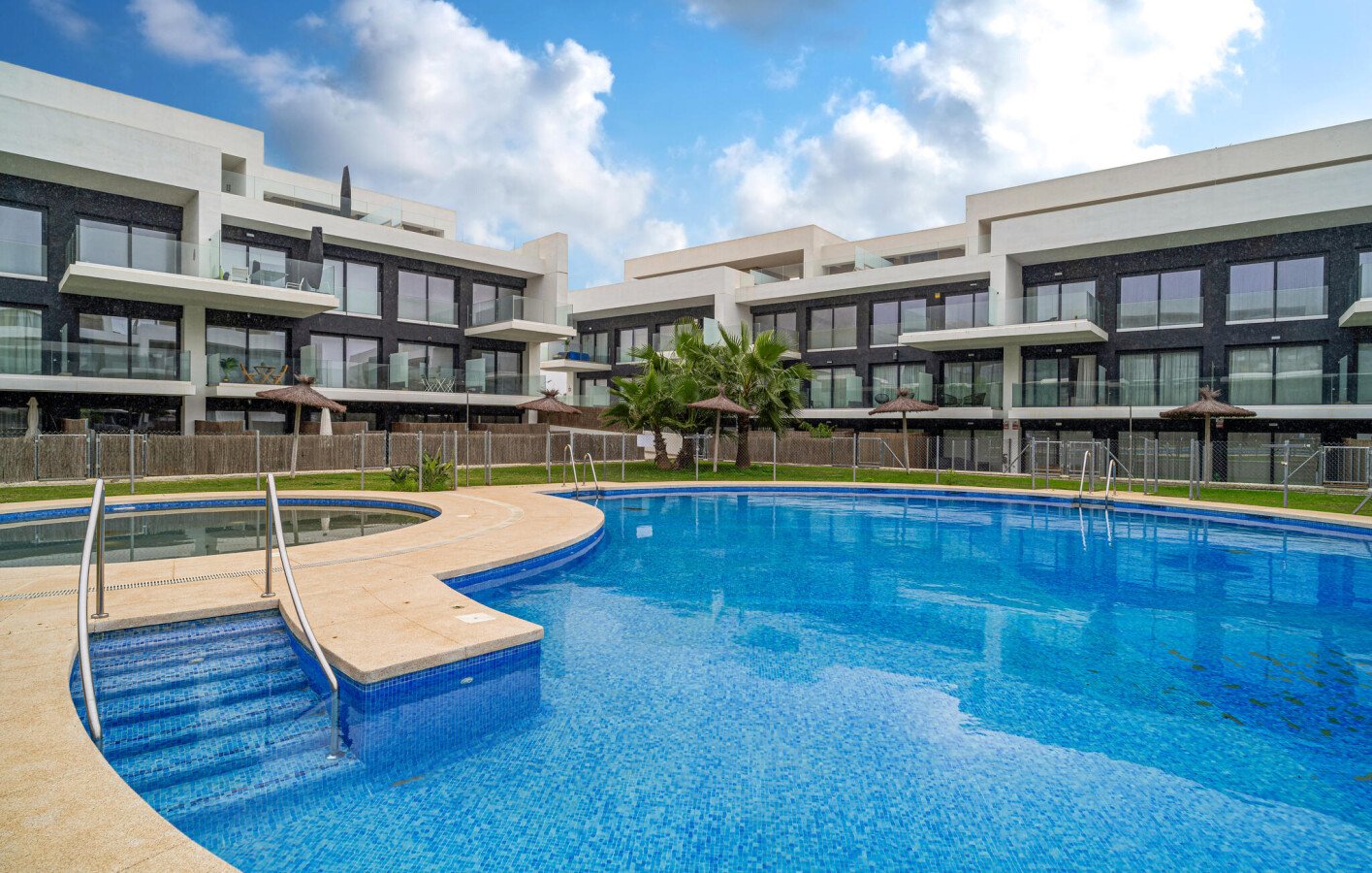 Appartamento 3 camere, con piscina