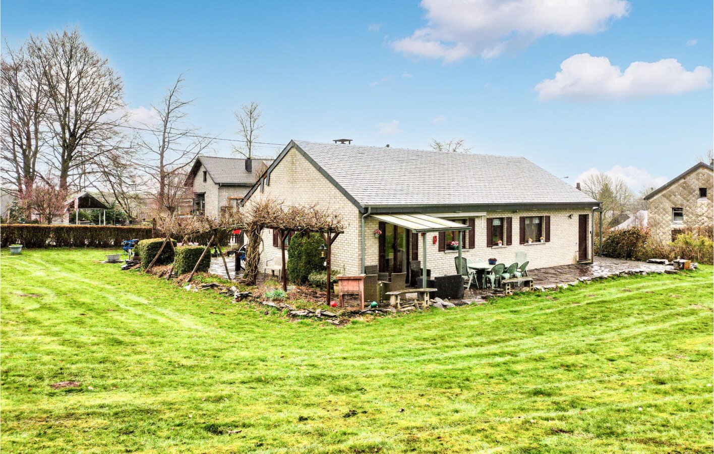 Maison de campagne authentique, 3 chambres, avec jardin
