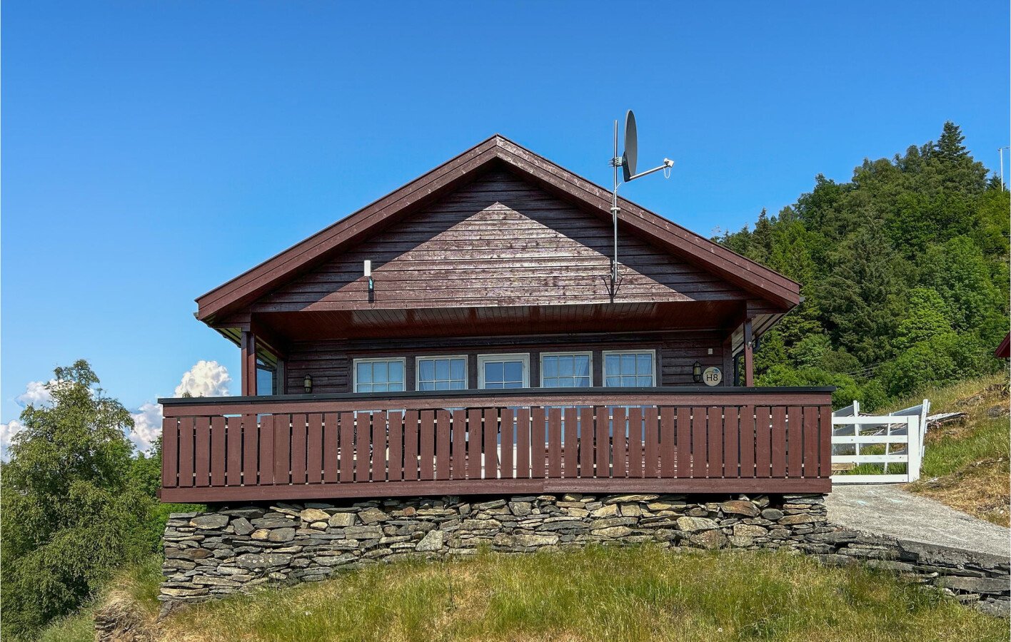 House 5 bedrooms, with sea view