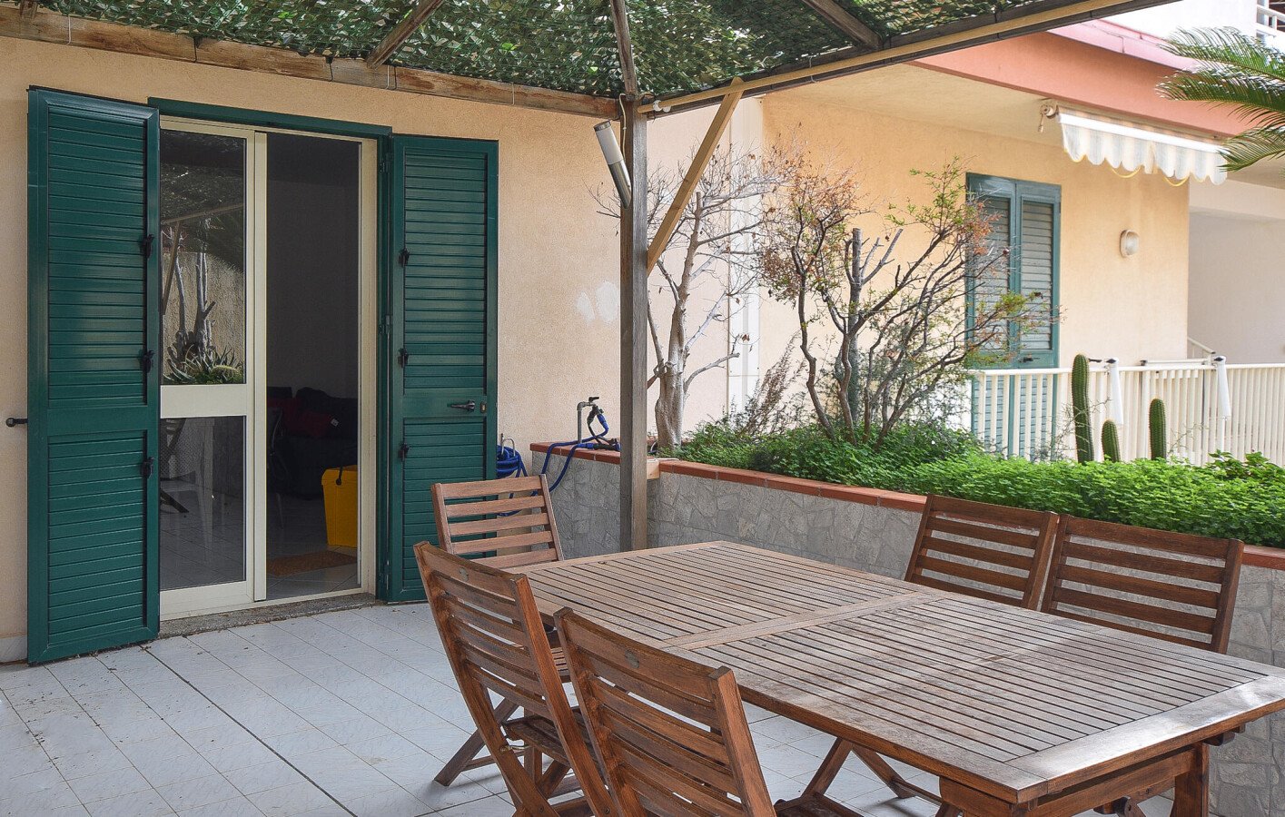 Appartamento 2 camere, con vista mare