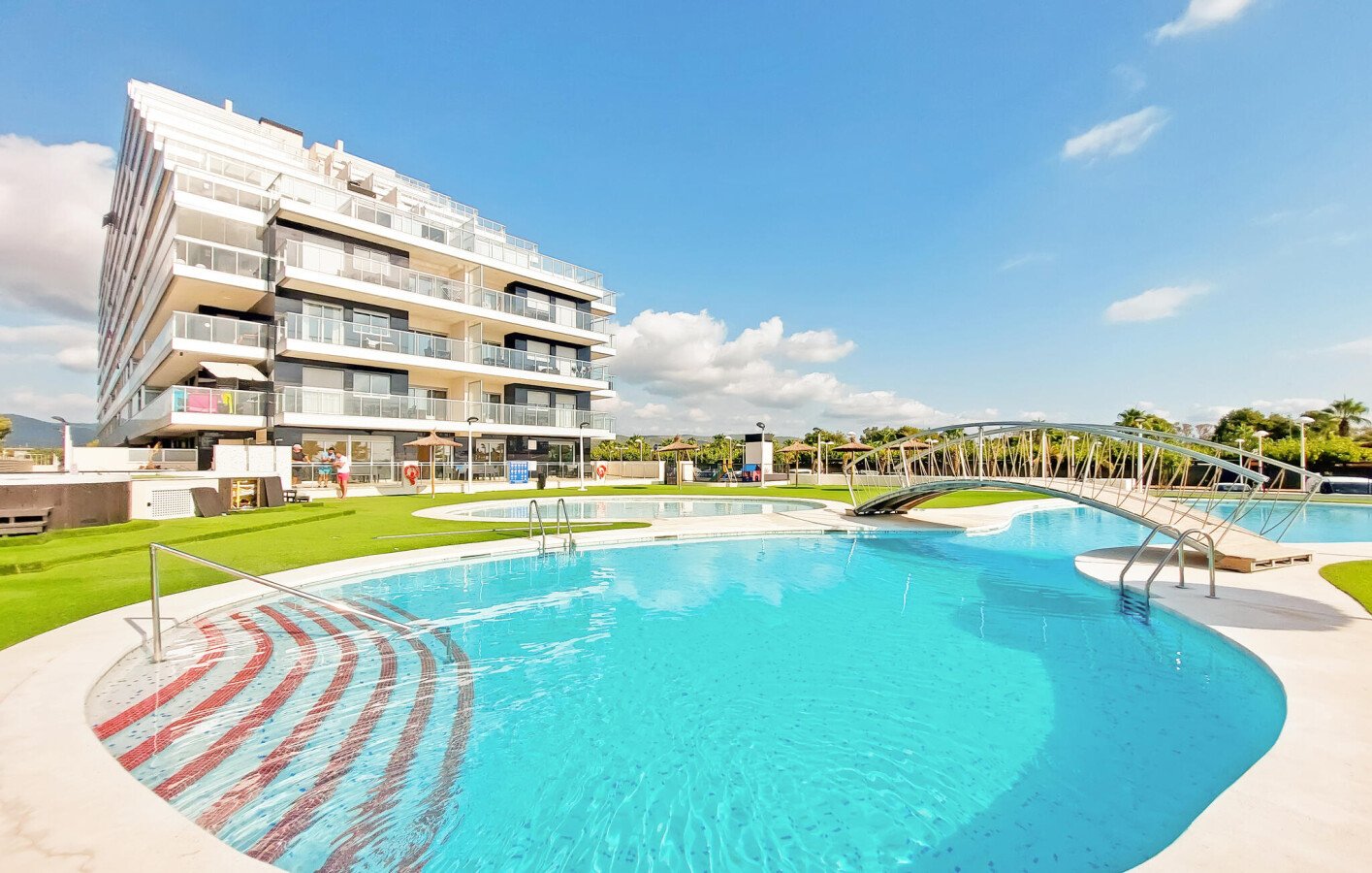 Appartement moderne, 1 chambre, avec vue sur mer