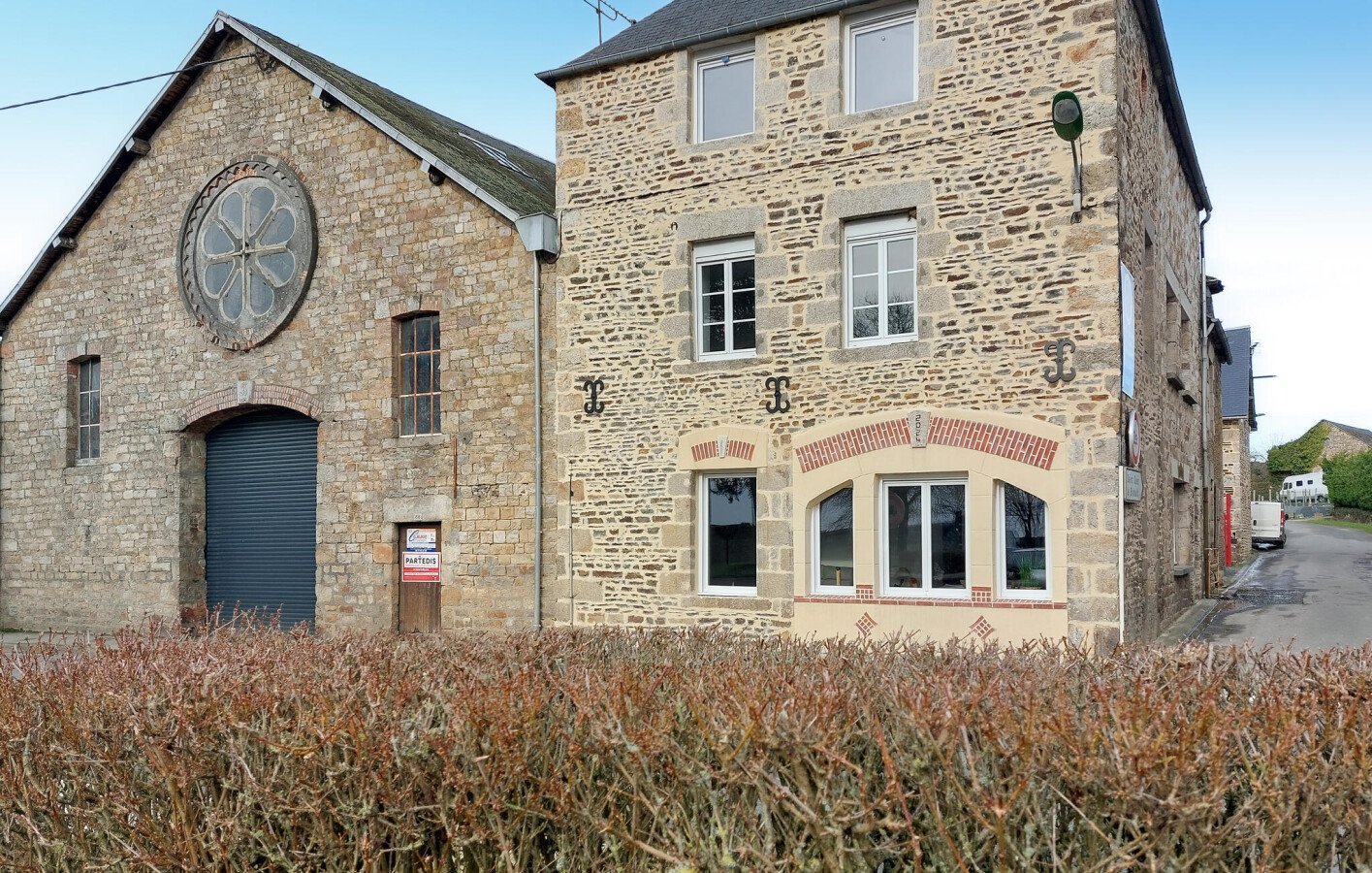 House 4 bedrooms, with wifi