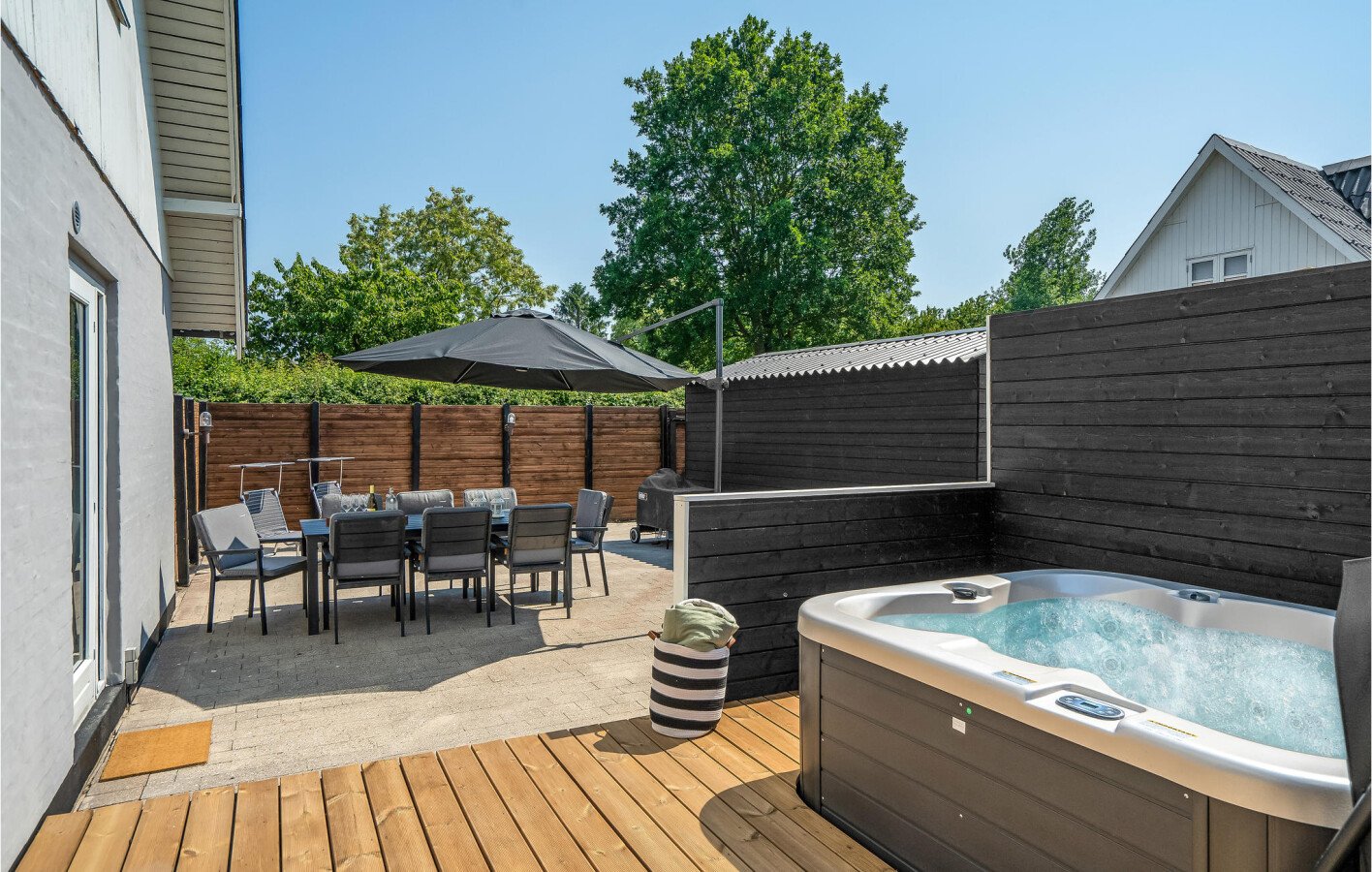 Casa 4 camere, con vista mare