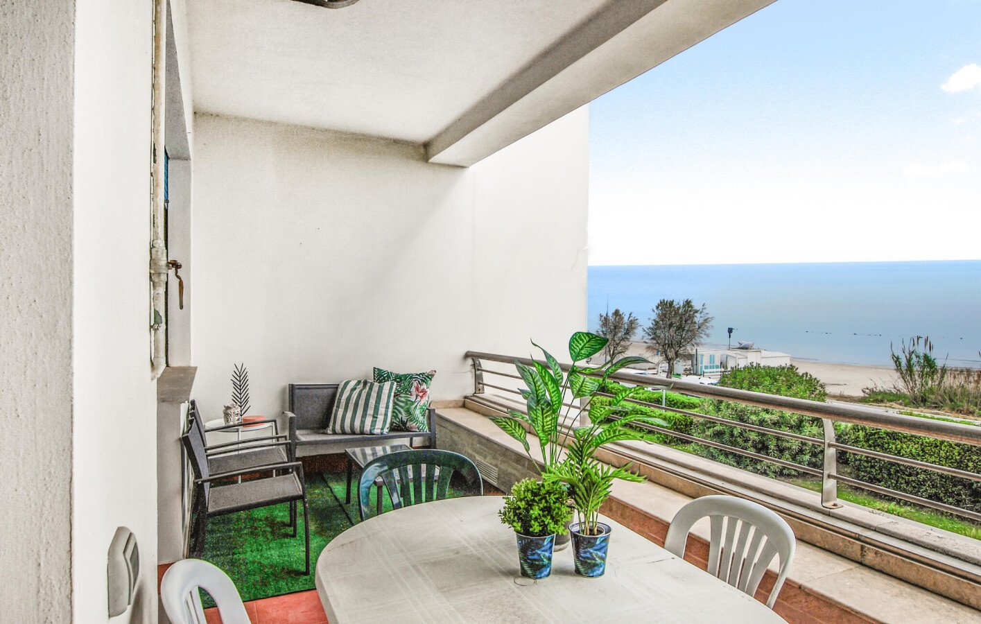 Appartamento 2 camere, con vista mare