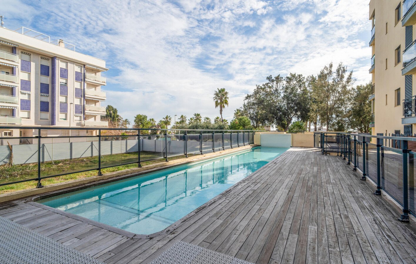 Appartement confortable, 2 chambres, avec vue sur mer