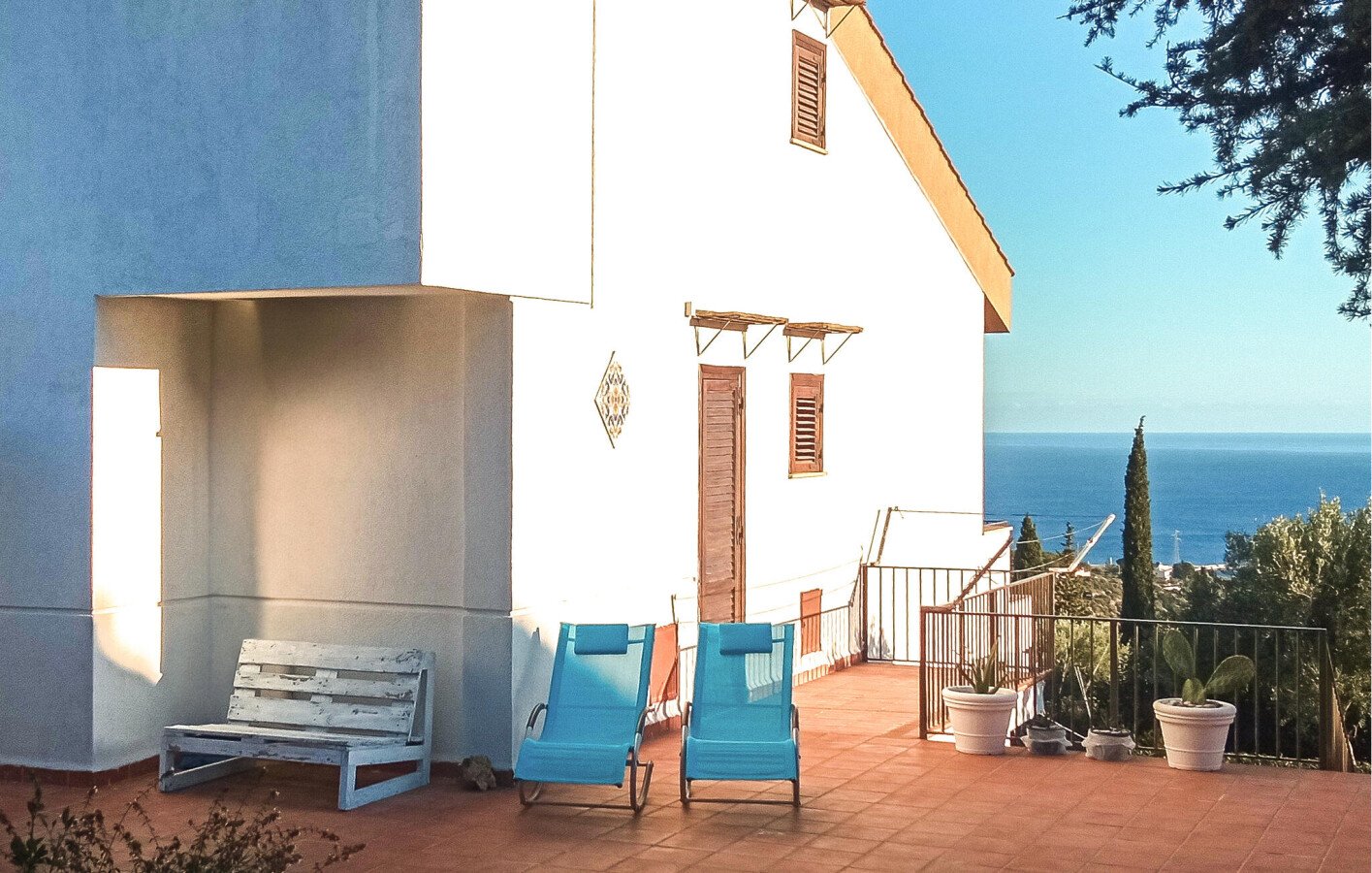 Casa 3 camere, con vista mare