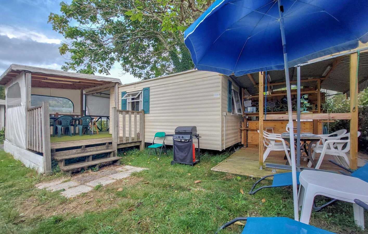 Mobil home cozy, 2 chambres, avec piscine