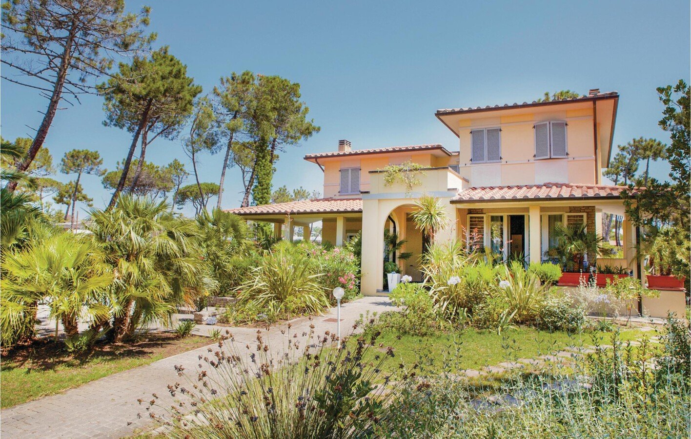 Casa 3 camere, con vista mare