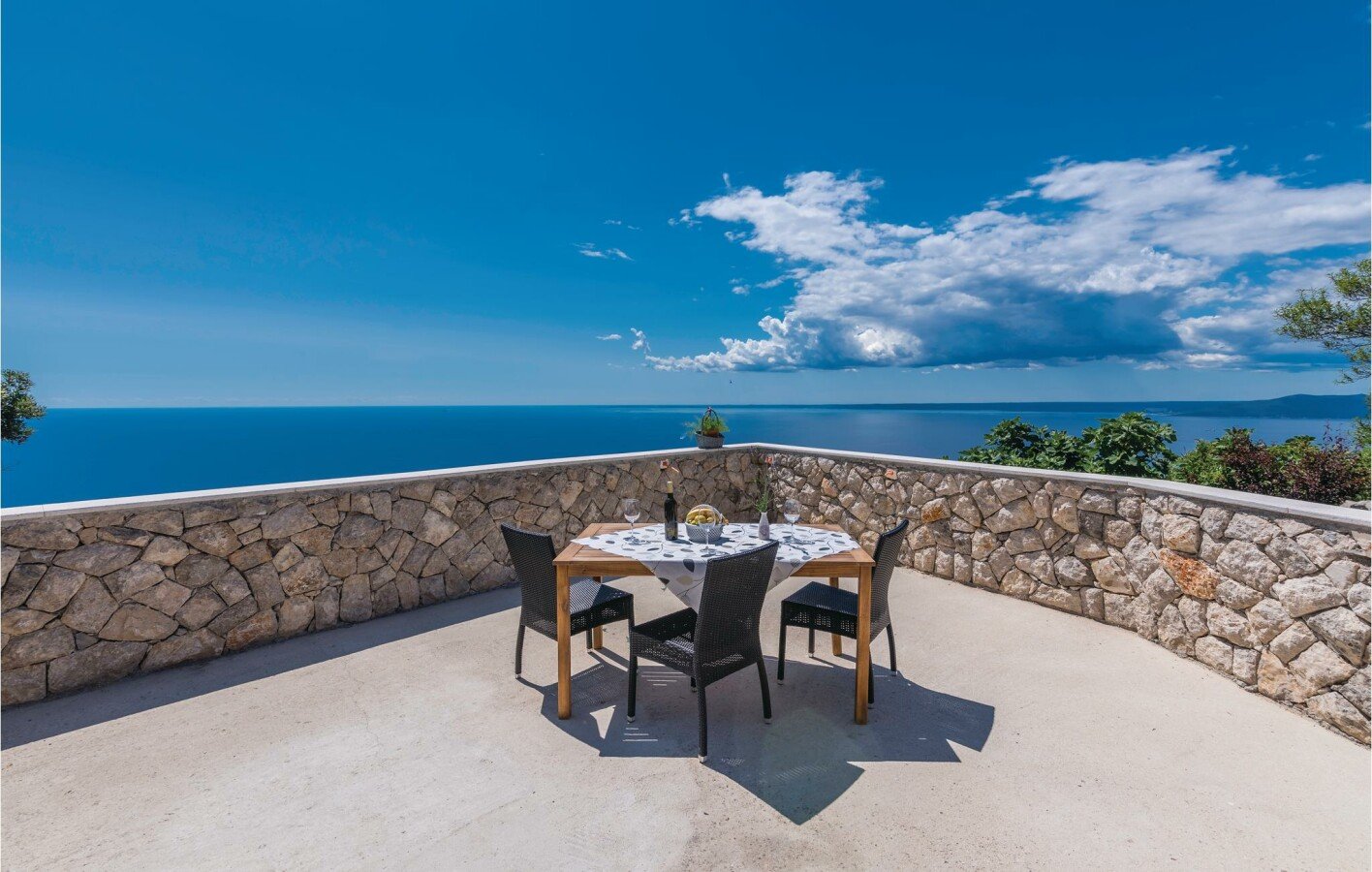 Casa 1 camera, con vista mare